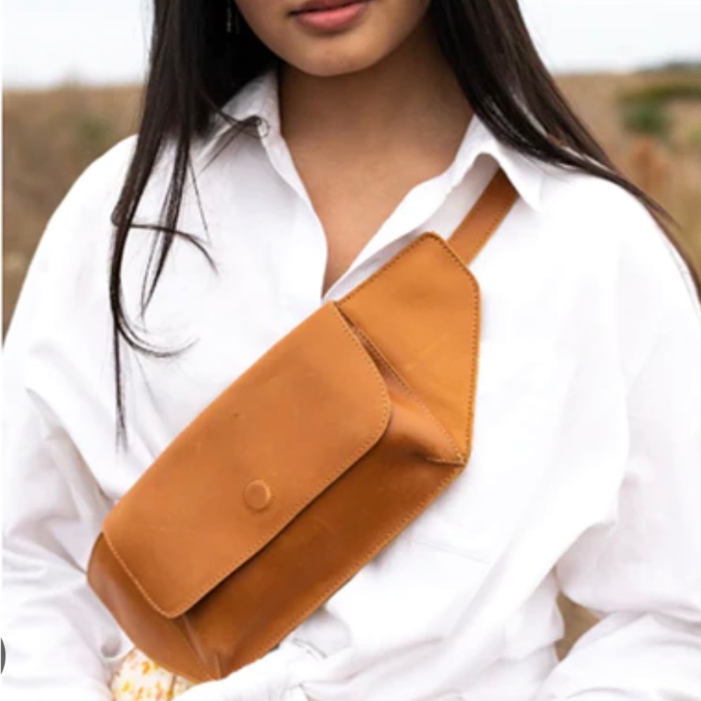 NWT ABLE Delilah belt bag
